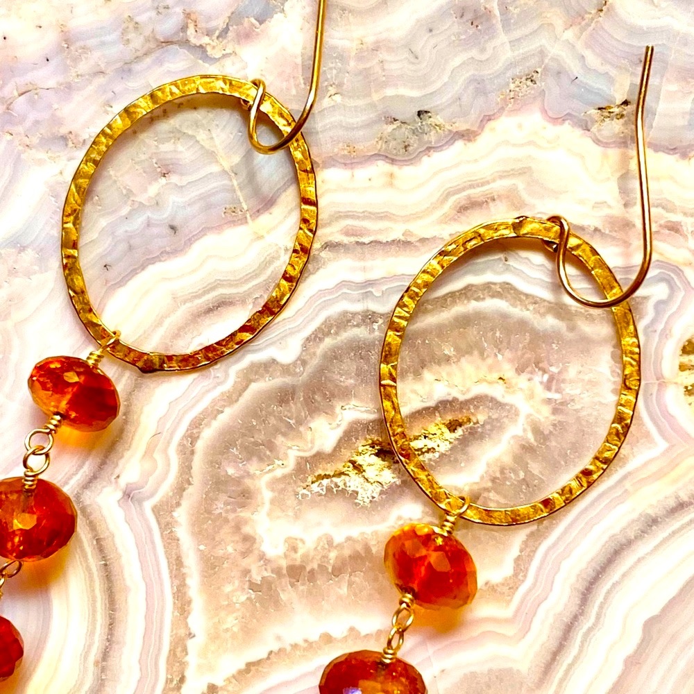 NWOT Artisan Genuine Amber Hoop Earrings - Picture 7 of 15